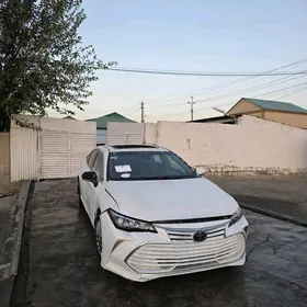 Toyota Avalon 2023