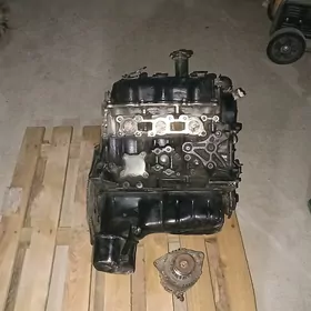 Продается мотор от Pathfinder