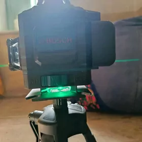 lazer uriwen