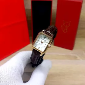 Lucky Fox sagat часы