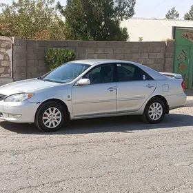 Toyota Camry 2004