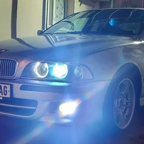 BMW E39 2002