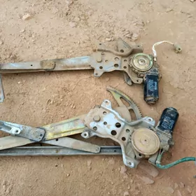 town ays ayna padyomnik