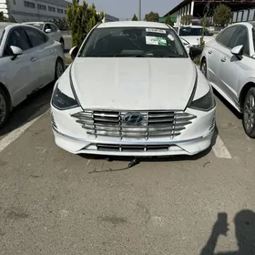 Hyundai Sonata 2021