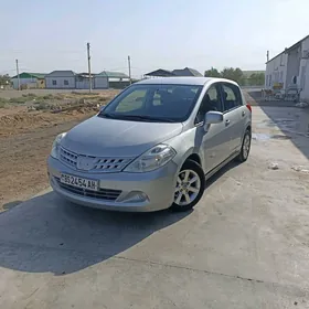 Nissan Versa 2009