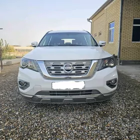 Nissan Pathfinder 2020