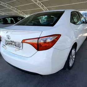 Toyota Corolla 2015