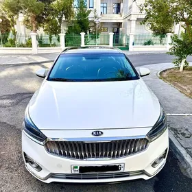 Kia Cadenza 2018