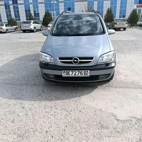 Opel Zafira 2004