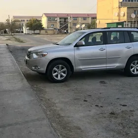 Toyota Highlander 2010