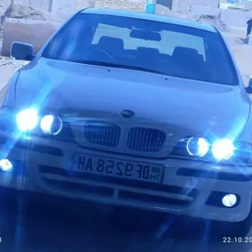 BMW E39 2000