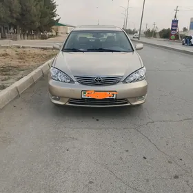 Toyota Camry 2005