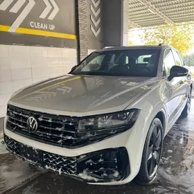 Volkswagen Touareg 2025