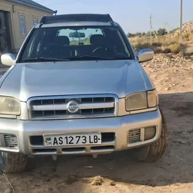 Nissan Pathfinder 2002