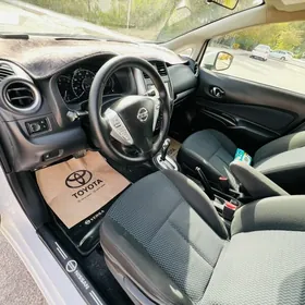 Nissan Versa 2019
