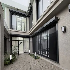 Ереванская дом