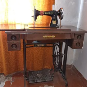 швейная машинка
