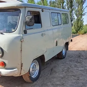UAZ 2206 1987