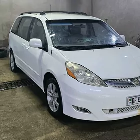 Toyota Sienna 2007