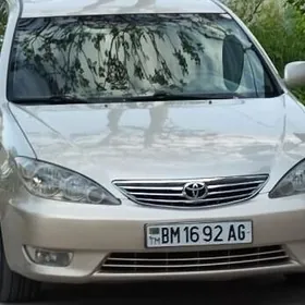 Toyota Camry 2005