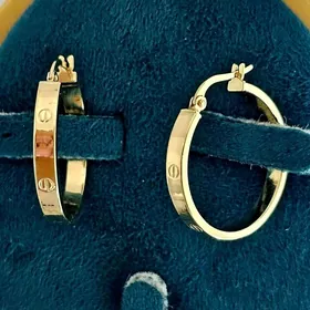 золотые сережки cartier
