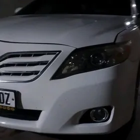 Toyota Camry 2010