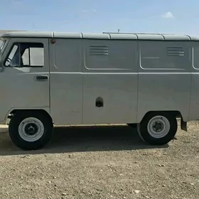 UAZ Profi 1998
