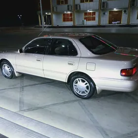 Toyota Camry 1996
