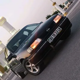 Opel Vectra 1992