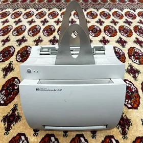 Принтер HP LazerJet 1100