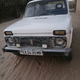 Lada Niva 1990