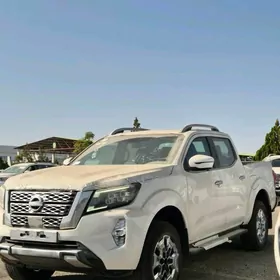 Nissan Navara 2025
