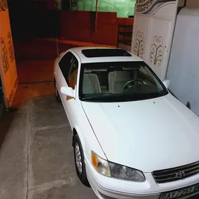 Toyota Camry 1997