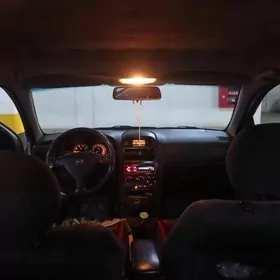 Opel Astra 2002