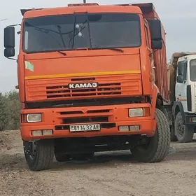 Kamaz 6520 2004