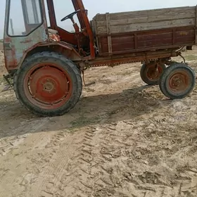 MTZ T-28 1990