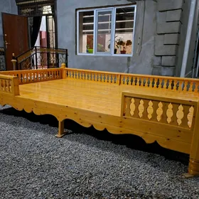 tapçan
