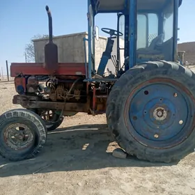 MTZ T-28 1995