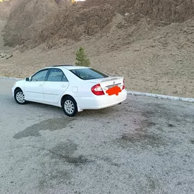 Toyota Camry 2004