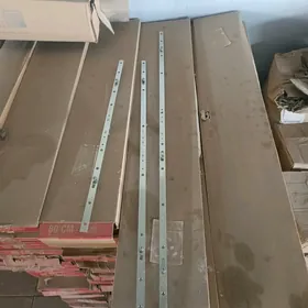 Aýna gapy aksesuarları