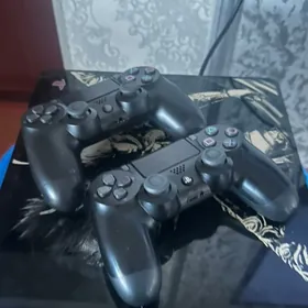 PlayStation 4slim