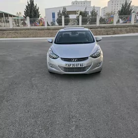 Hyundai Elantra 2012