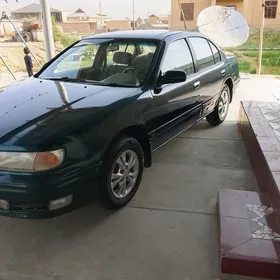Nissan Cefiro 1994