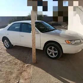 Toyota Camry 1997