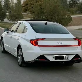 Hyundai Sonata 2021