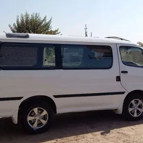 Toyota Hiace 1992