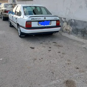 Opel Vectra 1990