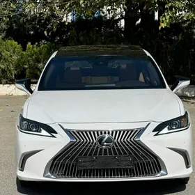Lexus ES 350 2021