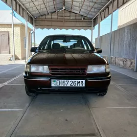 Opel Vectra 1992