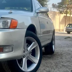 Toyota Mark II 1995